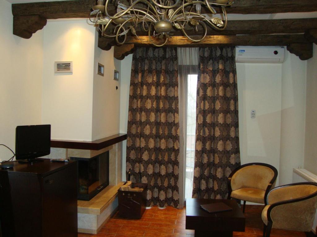 Nymfes Hotel Káto Loutrákion Rom bilde
