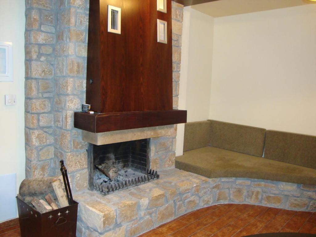 Nymfes Hotel Káto Loutrákion Rom bilde